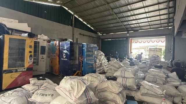 BARANG DI GUDANG MINEX